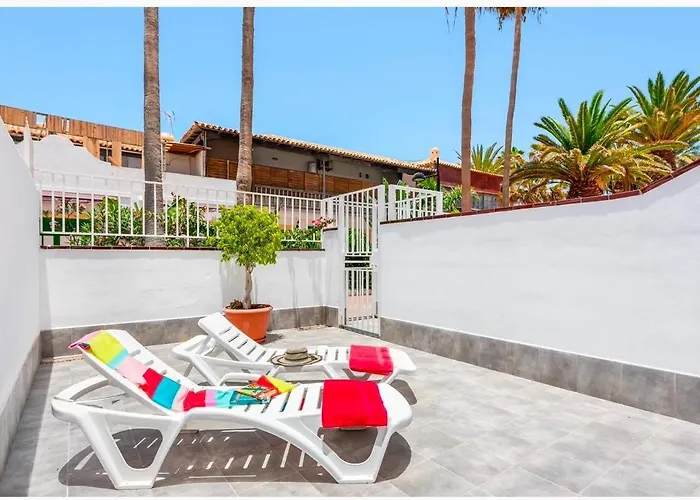 Parque Santiago Ii, With Separate Entrance *