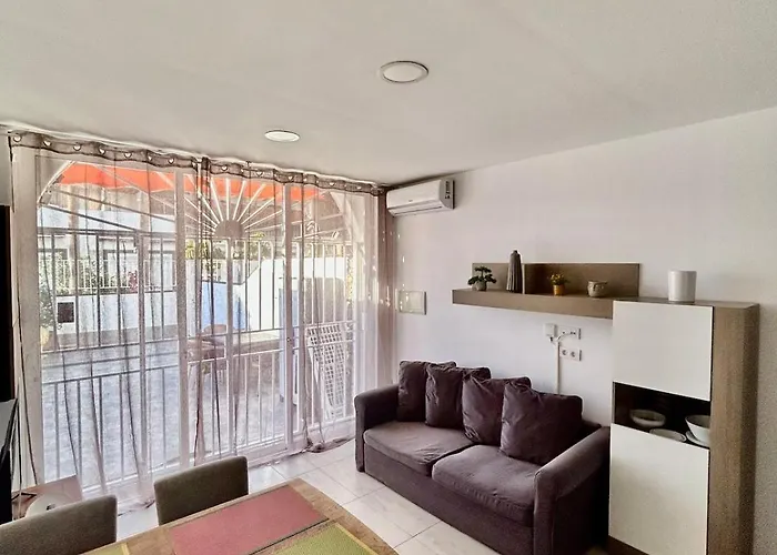 Parque Santiago Ii, With Separate Entrance Playa de las Américas