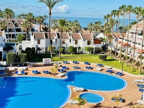 Parque Santiago Ii, With Separate Entrance *