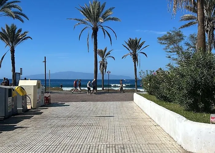 Parque Santiago Ii, With Separate Entrance 美洲海滩