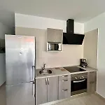 Apartament Parque Santiago Ii, With Separate Entrance
